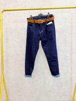 Jean stretch bleu brut avec ceinture – Grande Taille – Indispensable du quotidien et confort optimal – Image 4