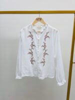 Chemise Blanche Brodée En Coton Gaufré – Détails Floraux Délicats – Image 2