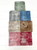 Écharpe Fluide à Imprimé Bandana Esprit Kujten – Image 2