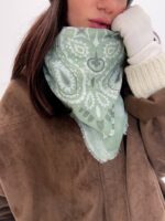 Écharpe Fluide à Imprimé Bandana Esprit Kujten