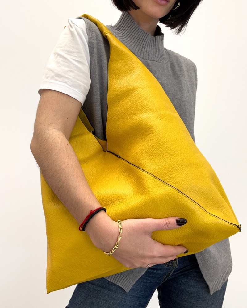 IMG_1920 Grand Sac 100 % Vegan – Format Souple & Moderne – Image 1
