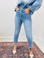 Jean Femme Coupe Regular En Denim Bleu Intemporel