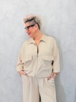 Veste fluide zippée à poches – Grande Taille – Élégance fonctionnelle et confort moderne – Image 6