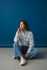 Chemise Fleurie Bleu Et Jaune En Coton À Col Officier