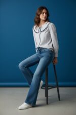 Jean Large En Denim Délavé Avec Taille Ajustable À Cordon – Image 3