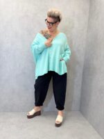 Pull Oversize Col V Dos Boutonné – Style Affirmé Grande Taille – Image 11