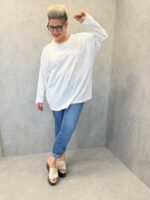 T-Shirt Fluide À Détails Dentelle Et Poche Poitrine – Grande Taille