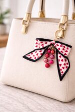 Porte-Clés Bijou Nœud Imprimé Et Perles Décoratives