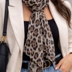 Foulard Léopard Fluide Intemporel