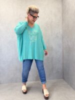 Haut Oversize “LOVE you” À Message Brodé – Confort Tendance Grande Taille – Image 7