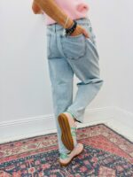 Jean Coupe Barrel Denim Clair – Image 4