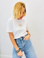 T-Shirt Arc-En-Ciel Brodé – Minimalisme Lumineux