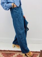 Jean Coupe Balloon En Denim Rayé – Image 3