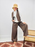 Gilet Tailleur Rayé Coupe Ajustée Esprit Chic Structuré – Image 7