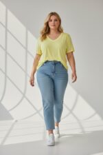 T-Shirt Grande Taille “Iconic” Dos Relief Multicolore – Esprit Pop & Casual – Image 3